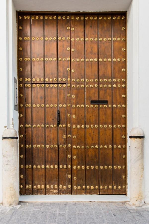 Magico Apartamento En Casa Palacio Del Siglo XVII Seville Exterior photo